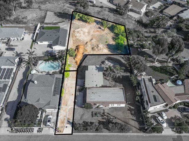 230 Hoover Street, Oceanside, CA 92054