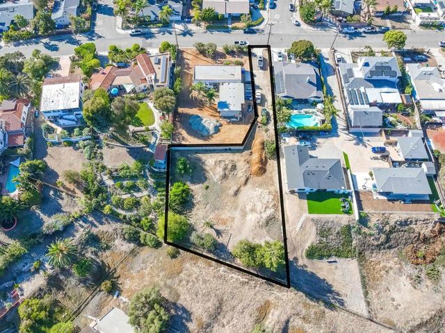 230 Hoover Street, Oceanside, CA 92054