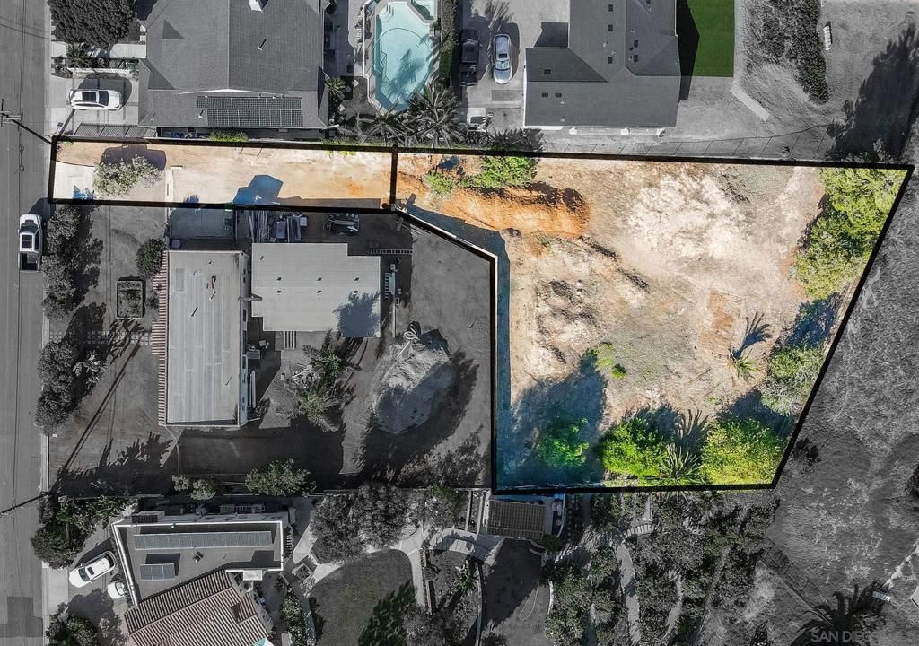 230 Hoover Street, Oceanside, CA 92054