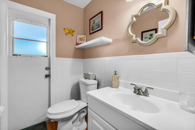 1190 NW 72nd Terrace, Margate, FL 33063