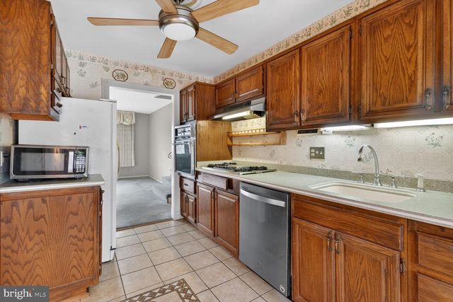 3000 BATTERSEA LN, Alexandria, VA 22309