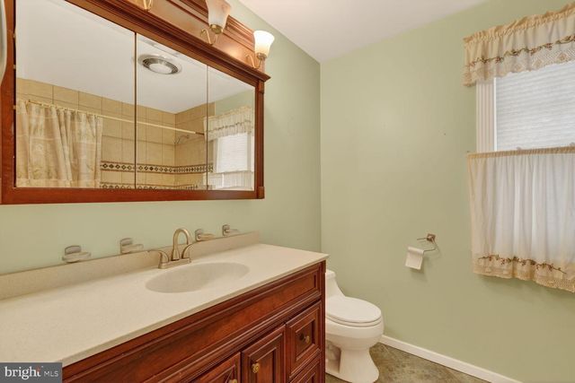 3000 BATTERSEA LN, Alexandria, VA 22309