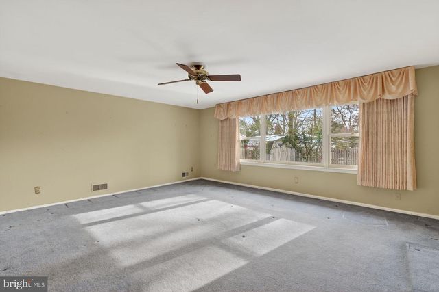 3000 BATTERSEA LN, Alexandria, VA 22309