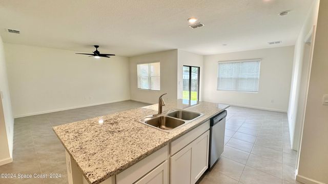 6495 Topaz Drive, Grant-valkaria, FL 32949