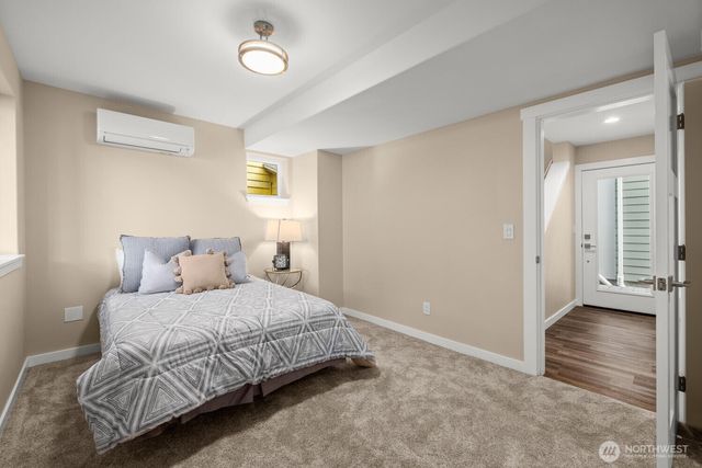 6423 Ellis Avenue S, Seattle, WA 98108