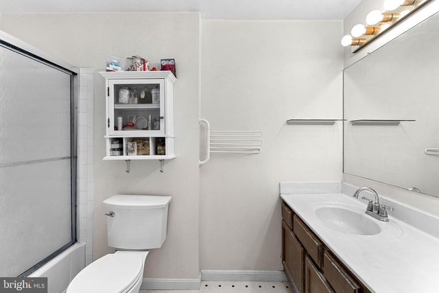 6205 COOL VALLEY CT, Alexandria, VA 22310