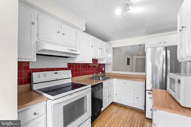 6205 COOL VALLEY CT, Alexandria, VA 22310