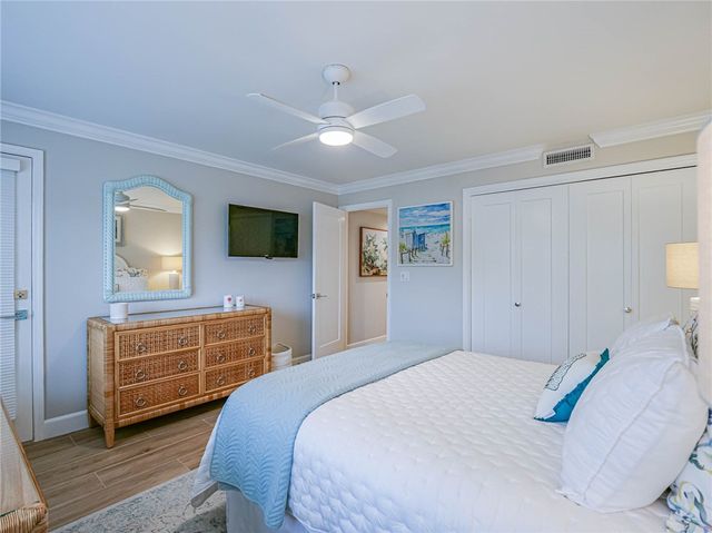 8444 Oceanside Drive D12, Vero Beach, FL 32963
