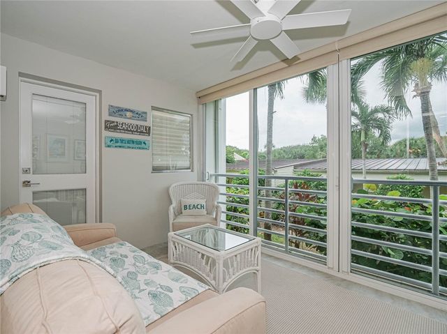 8444 Oceanside Drive D12, Vero Beach, FL 32963