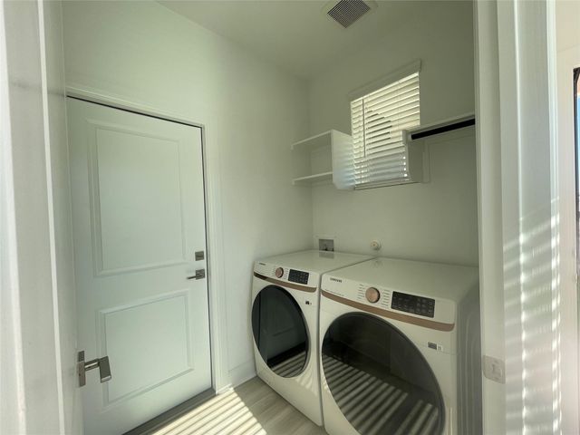 544 Bauer LOOP, Liberty Hill, TX 78642