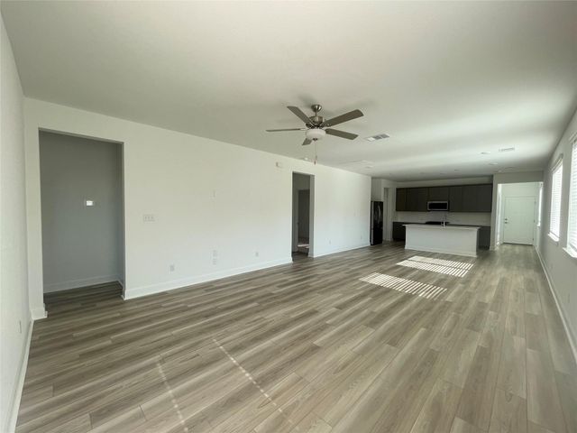 544 Bauer LOOP, Liberty Hill, TX 78642