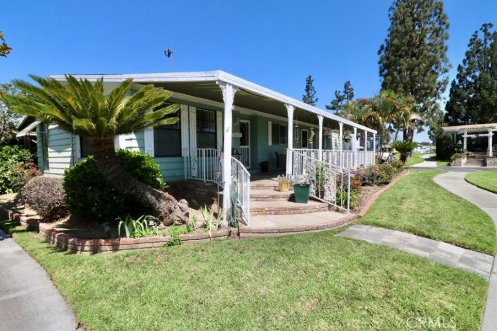 14024 Lake Side Drive 113, La Mirada, CA 90638 — photo 3