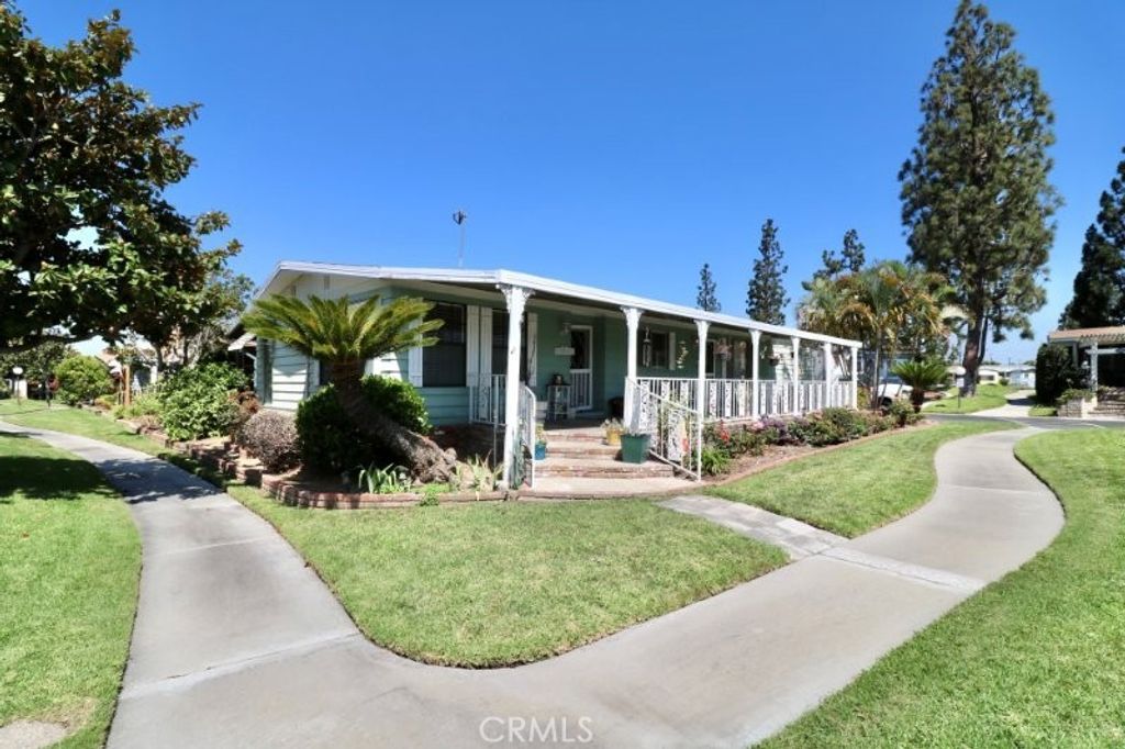 14024 Lake Side Drive 113, La Mirada, CA 90638 — photo 4