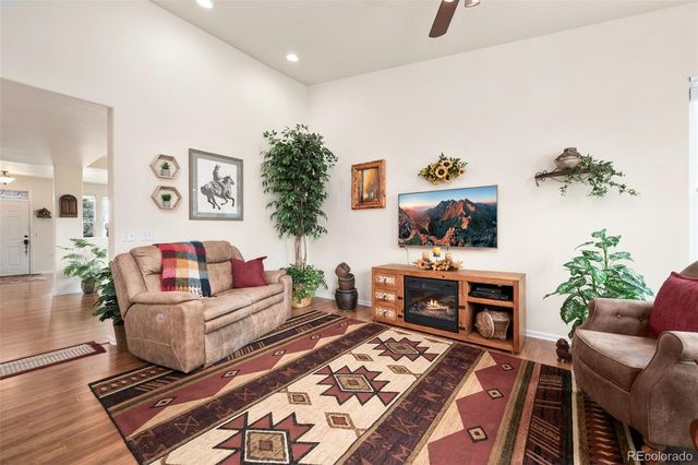 1903 Rannoch Drive, Longmont, CO 80504