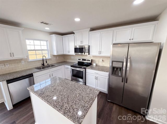 9833 Wardley Drive, Charlotte, NC 28215