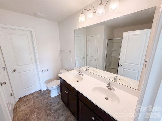 9833 Wardley Drive, Charlotte, NC 28215