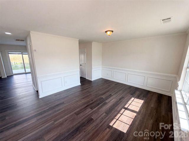 9833 Wardley Drive, Charlotte, NC 28215