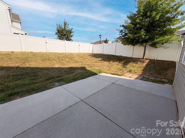 9833 Wardley Drive, Charlotte, NC 28215