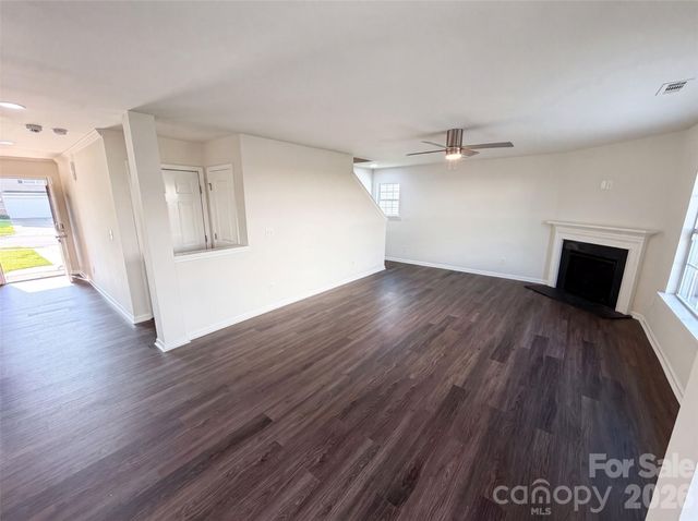 9833 Wardley Drive, Charlotte, NC 28215