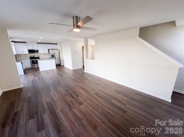 9833 Wardley Drive, Charlotte, NC 28215