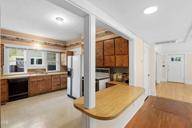 109 Geneva Street, Medford, OR 97504
