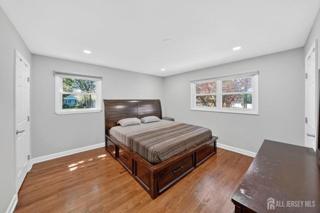 59 Eden Avenue, Edison, NJ 08817
