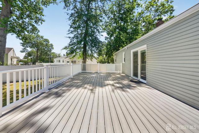 59 Eden Avenue, Edison, NJ 08817