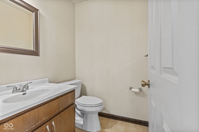 5974 Oak Hill West Drive, Plainfield, IN 46168