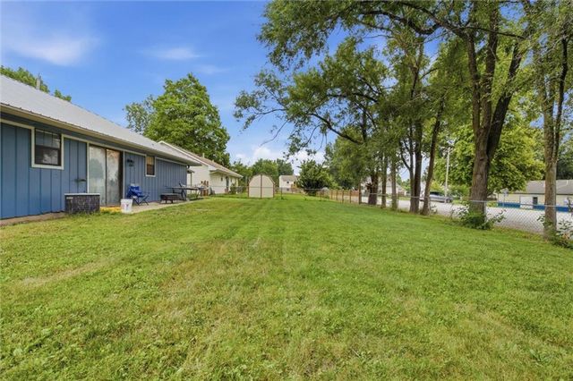 304 E 2nd Street, Lawson, MO 64062