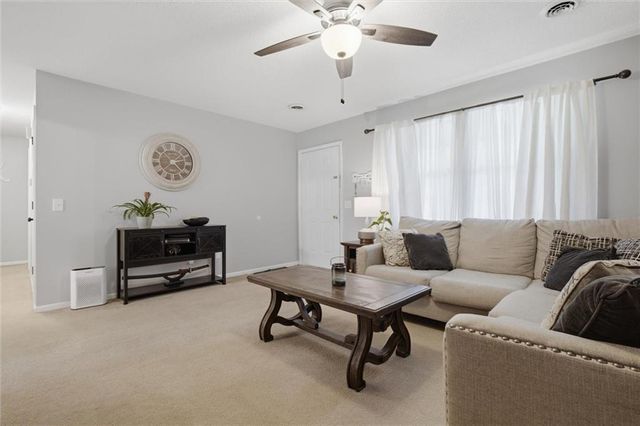 304 E 2nd Street, Lawson, MO 64062