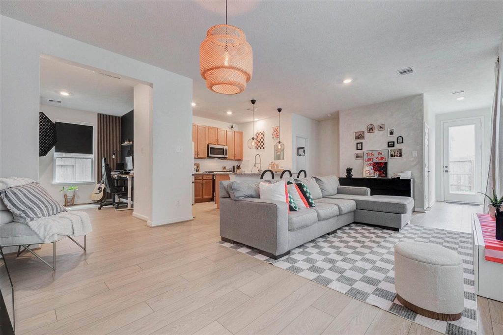 2900 Grand Anse Drive, Katy, TX 77493