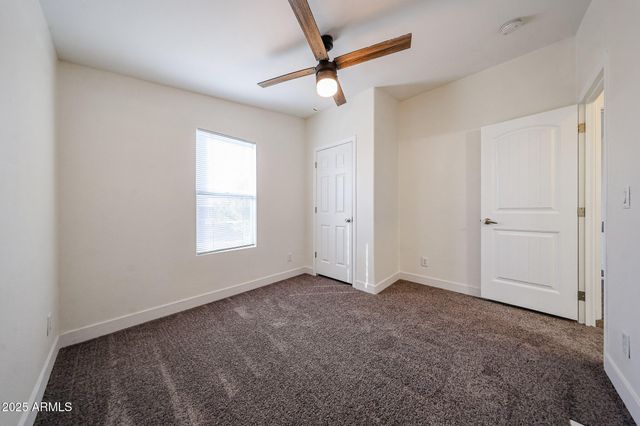 6960 W Peoria Avenue 15, Peoria, AZ 85345