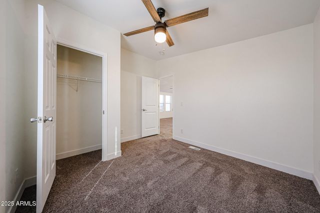 6960 W Peoria Avenue 15, Peoria, AZ 85345