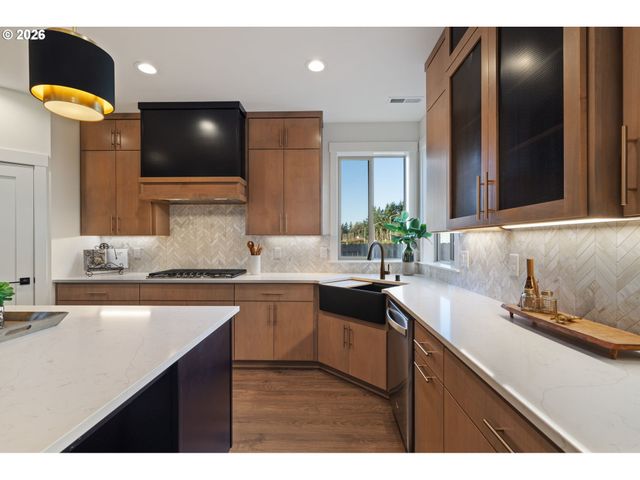 2308 E Dalmatian Dr, La Center, WA 98629