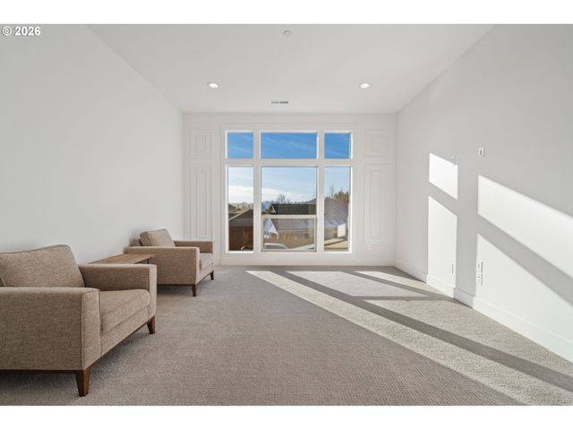 2308 E Dalmatian Dr, La Center, WA 98629