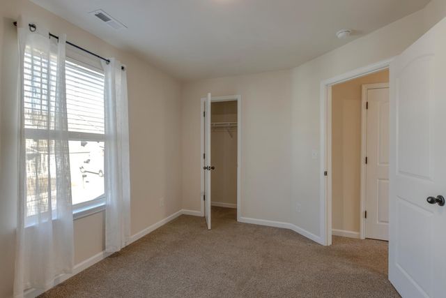 119 Westcott St, La Vergne, TN 37086