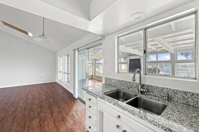 3760 Vista Campana South 49, Oceanside, CA 92057