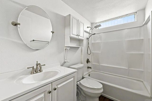 3760 Vista Campana South 49, Oceanside, CA 92057