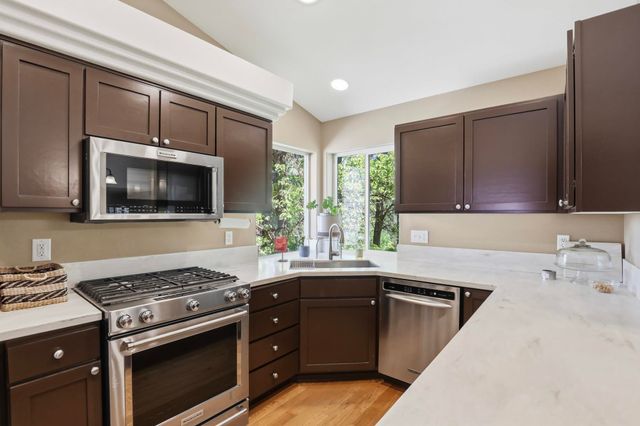 4115 S Bellegrove Ln, Spokane, WA 99223
