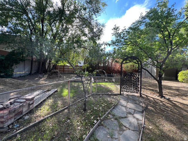 7968 S 2700 W, West Jordan, UT 84088