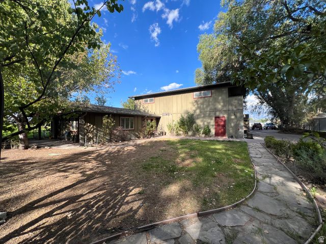 7968 S 2700 W, West Jordan, UT 84088