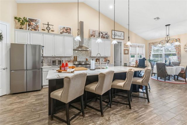 4901 MANOR HOUSE LANE, St Cloud, FL 34772