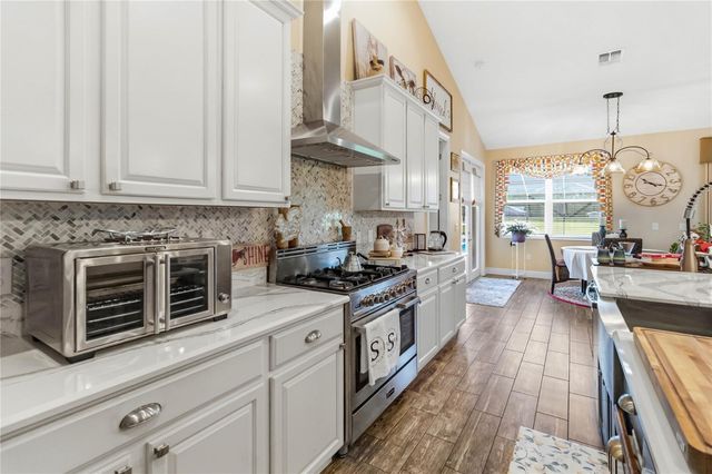4901 MANOR HOUSE LANE, St Cloud, FL 34772