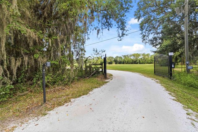 4901 MANOR HOUSE LANE, St Cloud, FL 34772