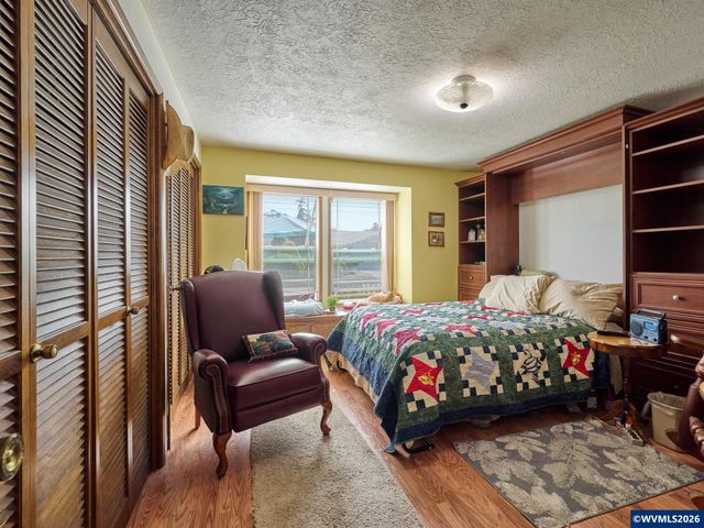 2093 Astor Wy, Woodburn, OR 97071