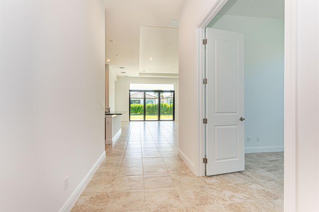 9155 SW Esule Way, Port St. Lucie, FL 34987