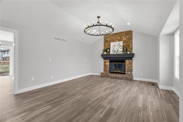 519 NE 112th Terrace, Kansas City, MO 64155