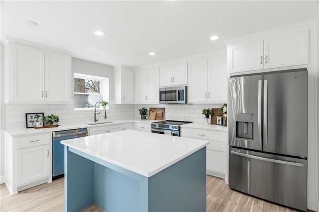 519 NE 112th Terrace, Kansas City, MO 64155