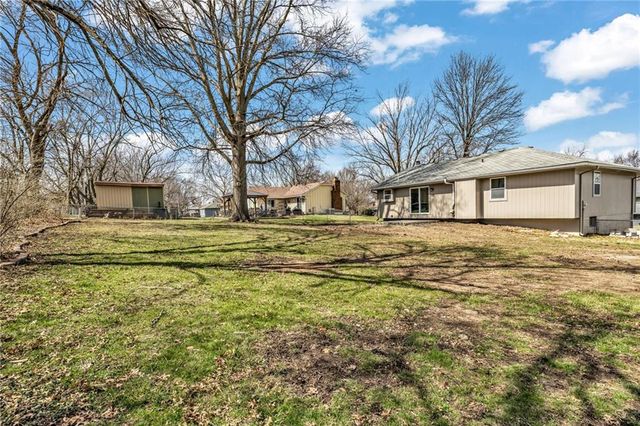 519 NE 112th Terrace, Kansas City, MO 64155