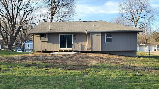 519 NE 112th Terrace, Kansas City, MO 64155